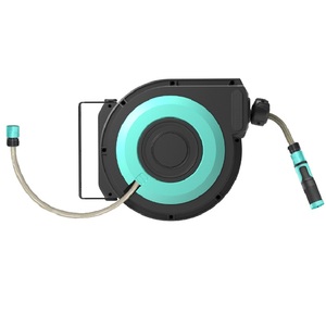 <span class=keywords><strong>Enrouleur</strong></span> de <span class=keywords><strong>tuyau</strong></span> rétractable <span class=keywords><strong>automatique</strong></span> Durable de haute qualité de 30m ensemble de chariot <span class=keywords><strong>d</strong></span>'<span class=keywords><strong>enrouleur</strong></span> de <span class=keywords><strong>tuyau</strong></span> <span class=keywords><strong>d</strong></span>'eau monté au mur/au sol - Product Image 5