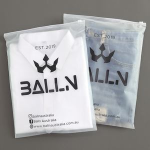 Bolsa de Almacenamiento para Camisetas con Cierre de Cremallera Esmerilada y Logotipo Personalizado, Fabricada con Materiales Reciclados, Autosellable, para Uso en Supermercados - Product Image 1