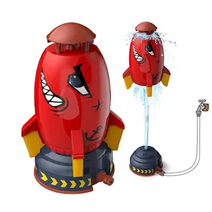 Popular Products 2023 Interactive Space Spinning Water Jet Rocket Summer Toy Outdoor Yard Rocket Water Sprinkler Toy