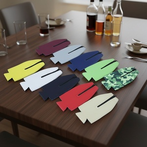 Manchon pour bouteille de bière en cuir à motif camouflage, isolé, style moderne et épuré, avec anneau de traction à fermeture éclair et support pour stubby, logo personnalisé - Product Image 2