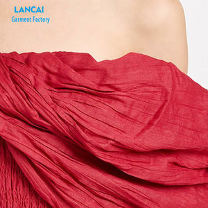 Robe longue légère en tissage bouffant non extensible Robe cambric unie à épaules dénudées - Product Image 4