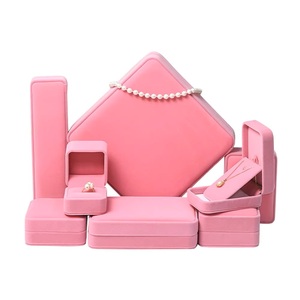 맞춤형 고급 남성용 보석함 반지 보석 포장용 벨벳 상자 작은 선물 상자 - Product Image 1