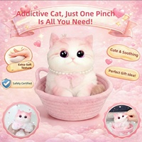 Jouet Squishy Chat Kawaii Peint à la Main, Poupée Chat Réaliste dans un Panier Rose avec Col en Dentelle et Nœud, Décoration Douce, Cadeau pour les Amoureux des Chats