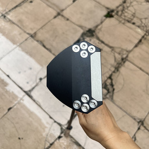 Putter de golf à axe central à couple nul, face usinée CNC en acier inoxydable, conception haute stabilité pour un putting droit - Product Image 4