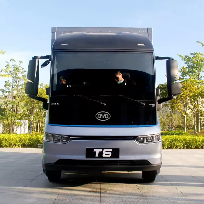 2024 BYD T5 4,5 T 4,03 M camión eléctrico híbrido de una sola fila 1000 kilómetros batería ultralarga inventario superventas logística