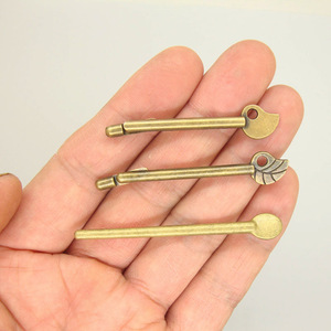 Cerradura para Muebles de Aleación de Zinc, Estilo Antiguo, Diseño Tradicional, Sin Llave, Accesorio de Ferretería Duradero - Product Image 3