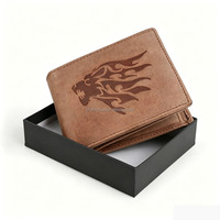 Portefeuille en cuir Crazy Horse pour homme avec motif gravé au laser, portefeuille à rabat en cuir et poche pour cartes et monnaie, emballé dans une boîte cadeau