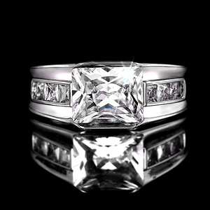 Anello con Design Geometrico Stile Matrimoniale per Donne - Product Image 2