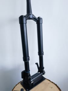 Produits tendance 26/27.5/29 pouces Tube conique droit VTT fourche avant fourche de vélo en aluminium - Product Image 2