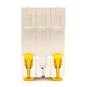 A9F54306 <span class=keywords><strong>C6</strong></span> MCB 6 IC60H TIPO C 6A 10KA TRIPLE <span class=keywords><strong>3</strong></span> FASES - Product Image 3