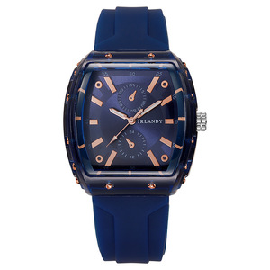 Nuevo reloj de hombre con caja transparente en forma de barril, elegante y versátil, de silicona, reloj de cuarzo personalizado para hombre. - Product Image 3