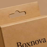 Boîte pliante en papier kraft écologique personnalisée avec fente Euro et logo gaufré, emballage de présentation pour chaussettes et sous-vêtements