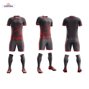 पुरुषों की प्रीमियम लघु आस्तीन फुटबॉल प्रशिक्षण शर्ट अनुकूलन योग्य फुटबॉल जर्सी स्वचालित कटिंग ओएम सबलिमिनेशन रिक्त सेट शैली - Product Image 2