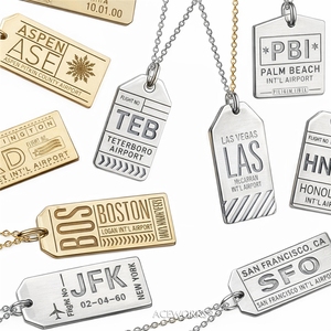 Breloques pour étiquettes d'aéroport |   Pendentifs <span class=keywords><strong>de</strong></span> voyage en acier inoxydable plaqué or PVD 18 carats |   Imperméable, hypoallergénique et résistant au ternissement - Product Image 2