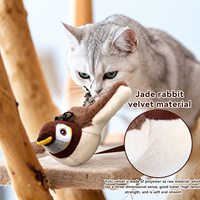Nouveau jouet interactif pour chats : oiseau volant en peluche télécommandé, rechargeable et réaliste, idéal pour la stimulation et la mastication.