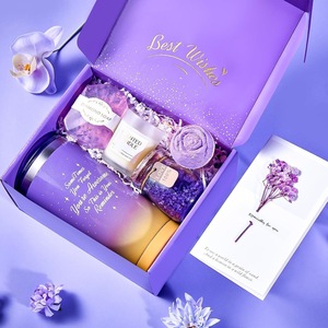 Set Regalo per la Cura Personale Donna Oro Viola, con Tumbler Ombre, Candela, Sapone Diamantato, Bomba da Bagno Rosa, Barattolo di Sale e Biglietto 'You're Awesome' - Product Image 2