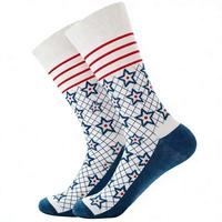 Nouvelle collection 2026 : Chaussettes fantaisie pour hommes, motif tricoté durable, symbole du dollar et drapeau national américain