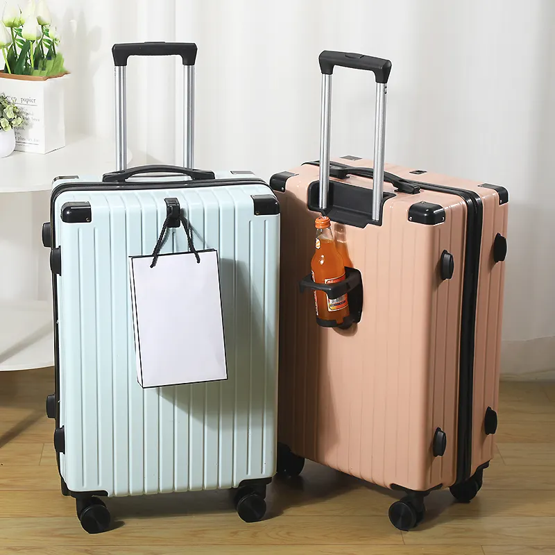 Yeni tasarım şeker renk bagaj Metal toka ile klasik şerit kurulu seyahat arabası bavul alüminyum çerçeve