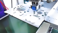 Machine de découpe semi-automatique pour la fabrication de boîtes en carton ondulé, avec plaque de grille en plastique PP ondulé