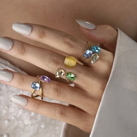 SongYi Modische Bunte Zirkonia Stapelringe für Frauen Vergoldete Verstellbare Geometrische Kristallringe Täglicher Trendschmuck