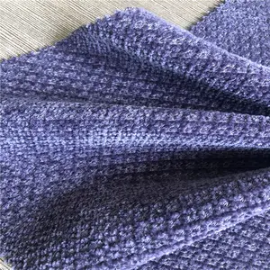 批发柔软毛毡织物雪尼尔码染提花针织面料，用于睡衣、毛毯、室内装饰纺织品