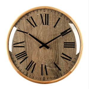 Horloge murale moderne en bois à affichage simple avec chiffres romains, couvercle en verre bombé, mouvement silencieux pour la décoration du salon - Product Image 1