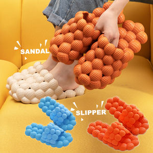 Claquettes amusantes en forme de litchi, tongs de réflexologie pour femmes et hommes, claquettes tendance avec breloques personnalisées - Product Image 4