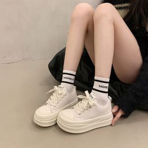 2026 Spring New Ladies Soft Leather White Platform Sneakers, Cushioned Flexible Soft <b>Sole</b> Height Boosting - Product Image 3