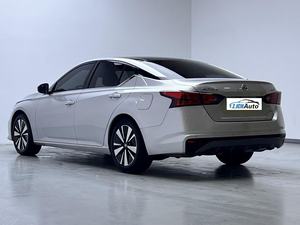 Meilleures ventes mondiales : Nissan Teana <span class=keywords><strong>2021</strong></span> 2.0T XL Upper AD1 d'<span class=keywords><strong>occasion</strong></span>, conduite à gauche, toit ouvrant, option économique <span class=keywords><strong>de</strong></span> qualité - Product Image 5