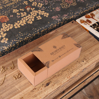 Boîte de papier kraft personnalisée avec finition mate couleur carte blanche pour bougie thé gâteau de lune sous-vêtements chaussettes emballage-vente en gros