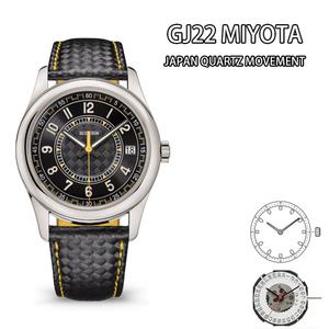 Montre pour homme avec cadran à aiguilles en acier inoxydable de luxe personnalisé avec nom, mouvement à quartz japonais, cristal saphir, résistance à l'eau 5 BAR - Product Image 3