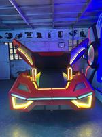 Simulateur de course VR à mouvement 4DOF, machine de jeu d'arcade de conduite automobile à 4 axes avec portes à ciseaux pour parc d'attractions