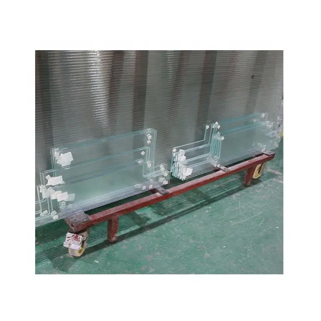الصين الحصري الزجاج شكل خاص زجاج رقائقي 8 مللي متر جدا واضح زجاج مستوٍ