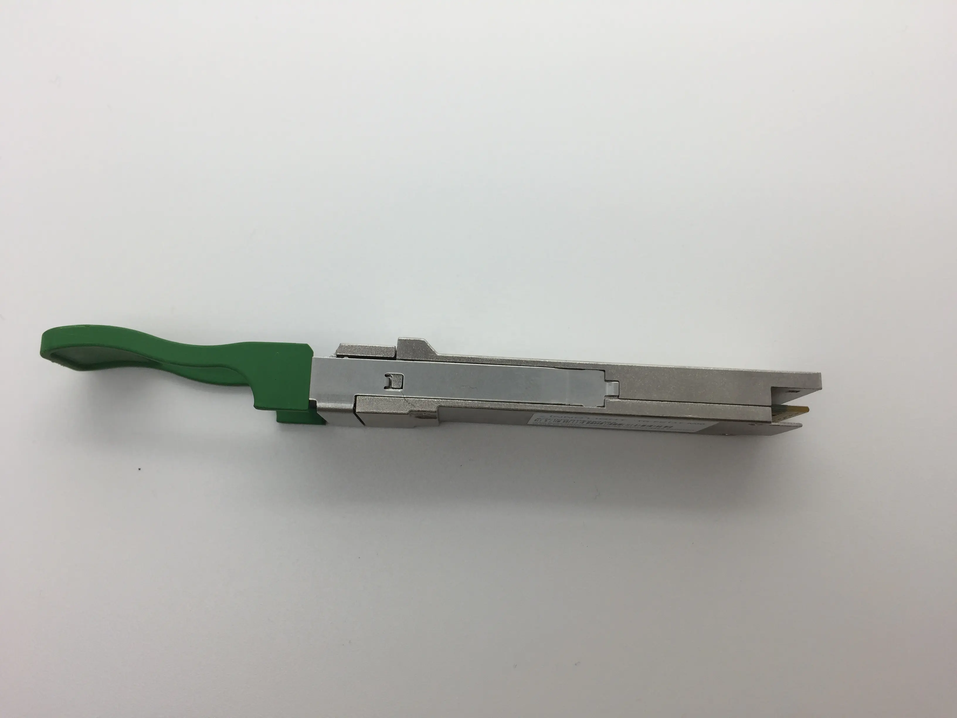 Innolight TR-QQ85S-N00 40ギガバイト/秒qsfp sr4 100m光トランシーバーモジュール