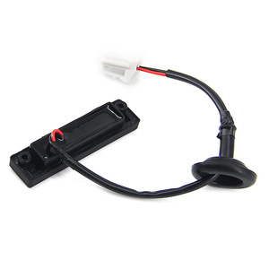 สวิตช์ฝาท้ายฮุนได 81260-2V000 สีดำ สำหรับเปลี่ยนอะไหล่ที่จับฝาท้าย - Product Image 5