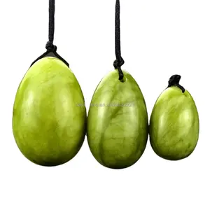 Venta al por mayor natural verde jade nefrita huevos Yoni huevos para Ejercicio kegel