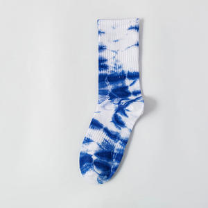 Jingwen OEM Meias De <span class=keywords><strong>Bebe</strong></span> Transpirable Street Trend High-top Baloncesto Skateboard Tie-dye Calcetines de mujer - Product Image 2