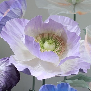 Fleur géante en papier faite à la main, fleur artificielle en organza surdimensionnée pour la décoration de toile de fond de mariage - Product Image 3