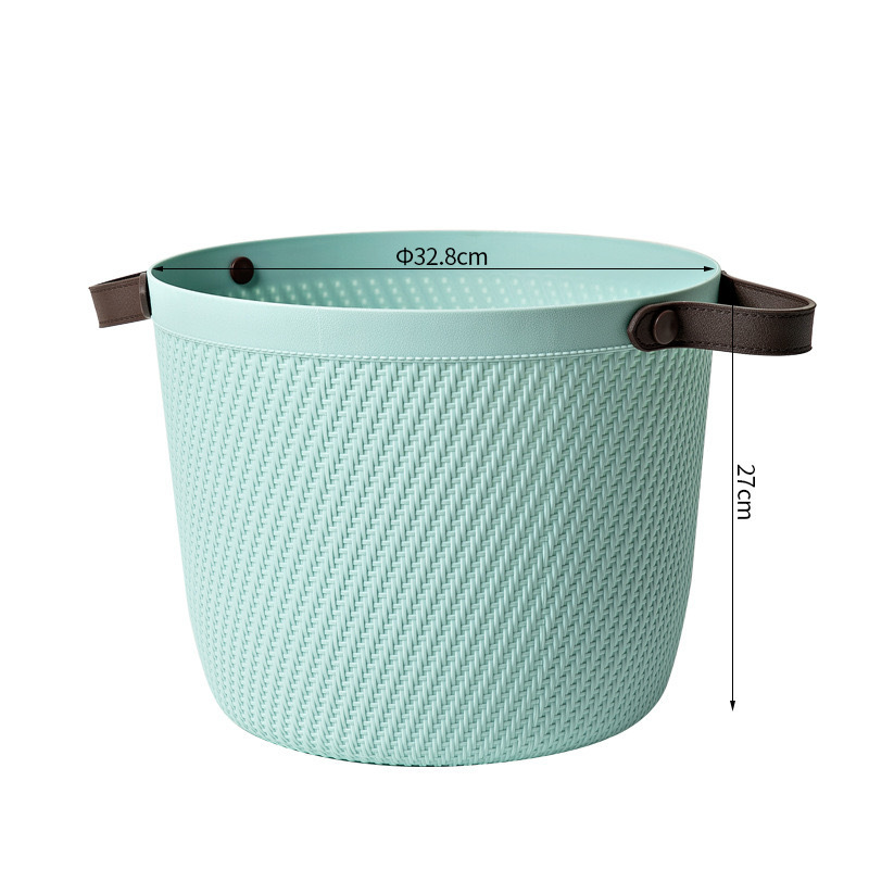 Style rotin [bleu] de taille moyenne