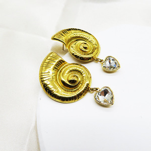 Nuevos Pendientes de Concha Estilo Europeo y Americano para Vacaciones de Verano, Pendientes de Acero de Titanio 18K para Mujer, Estilo Exagerado - Product Image 2