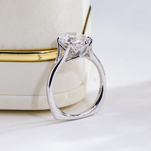 Anillo de diamantes cultivados en laboratorio de oro blanco de 18 quilates Messi Jewelry MSR-2025 para mujer - Product Image 3
