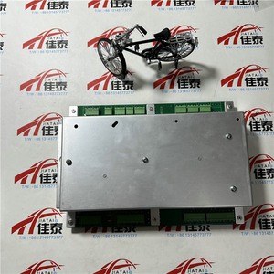 Module de climatisation Trane MOD01232 2U1 UCP2 Control X1365045322, montage au sol, aluminium, économie d'énergie - Product Image 1