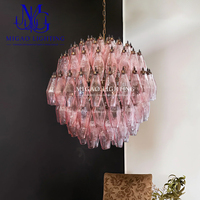 Luminaire suspendu en verre taillé à la main de style vintage français rose avec cadre en métal laiton pour villa, salle à manger, salon, hôtel, décoration