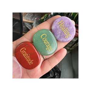 Personnalisé Gravé Poli Palm Inspirational Stones Amour Espoir Paix Noir Poche gravure Mot Méditation pierre <span class=keywords><strong>de</strong></span> Prière - Product Image 4