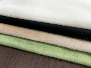 กระจกกรอบผ้าสักหลาดทรงพิเศษ ปรับแต่งโลโก้ได้ - Product Image 5