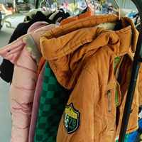 Vêtements d'hiver d'occasion C03 de haute qualité, couleurs mélangées, chauds, lavables et réutilisables pour enfants : pulls, sweats à capuche, vestes et manteaux