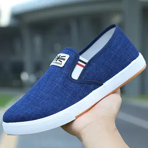 Chinese Style Men's Cloth Shoes With Beef Tendon Soles Low-top Flat Slip-on Breathable Casual Shoes Custom Canvas Shoes