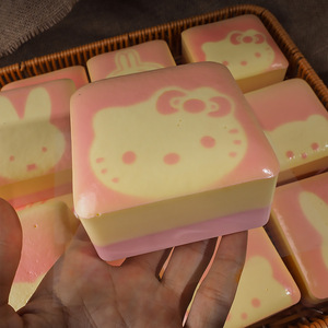 Jouet anti-stress amusant à pincer, en forme de brique de lait, à rebond lent, doux et mou, avec sensation de toast collant et de doigt tapotant, pour soulager le stress - Product Image 6