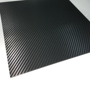 แผ่นเทอร์โมพลาสติกลายคาร์บอนไฟเบอร์สำหรับทำซองปืนและซองมีด ยี่ห้อ Gun&Flower รุ่น Snake - Product Image 4