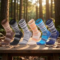 Chaussettes de randonnée mi-mollet en laine mérinos pour hommes, fines, avec semelle épaisse en tissu éponge, respirantes et anti-transpiration, pour activités de plein air